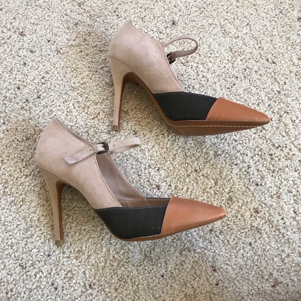 New, Charles by Charles David Leather Heels! - Picture 3 of 8